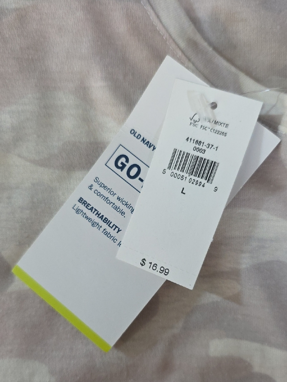 Old Navy NWT Light Pink & Cream Camo Graphic "Fearless" Tank Top - Picture 3 of 4
